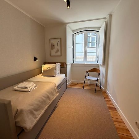 C1 Remodeld Beautiful Charming 2Br Apartment - Bairro Alto Lisbon Luaran gambar