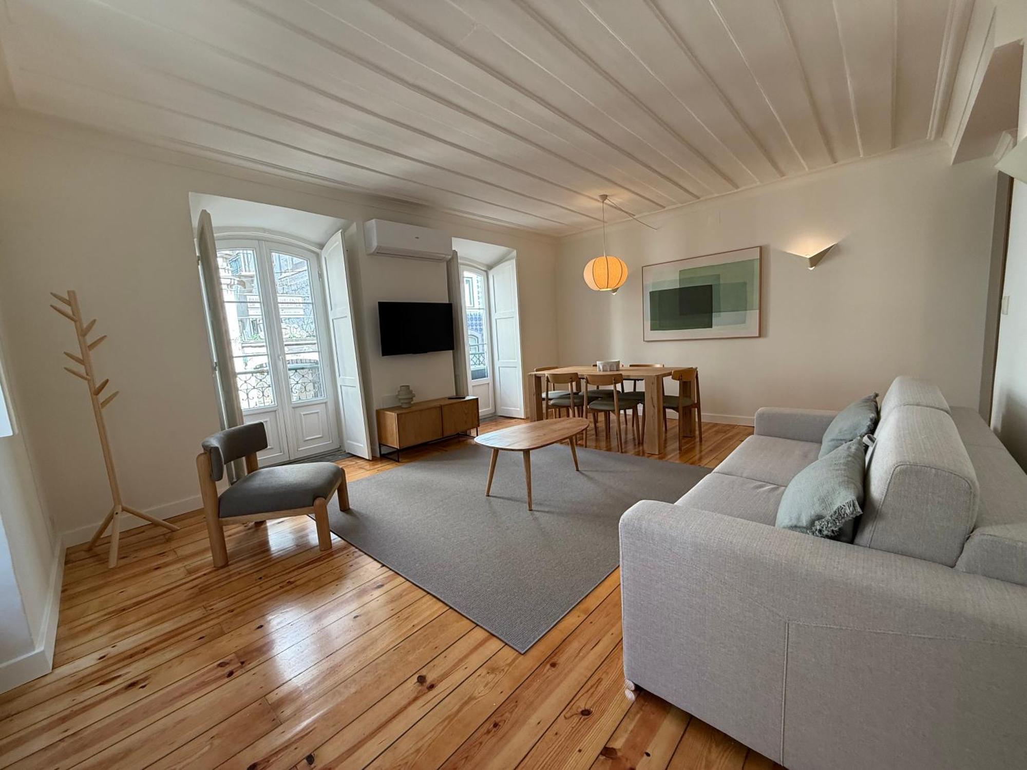 C1 Remodeld Beautiful Charming 2Br Apartment - Bairro Alto Lisbon Luaran gambar